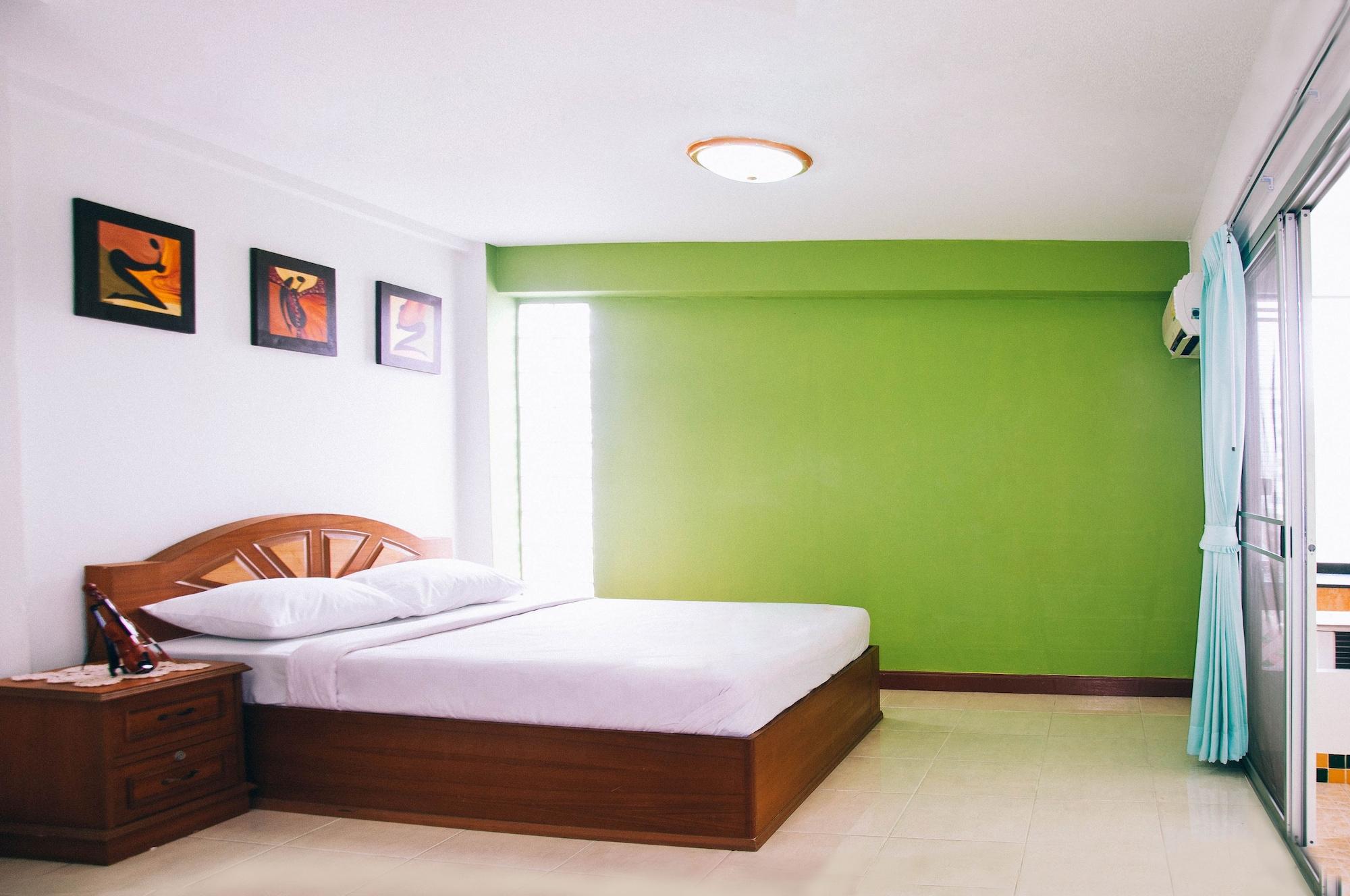 Golden House @ On-Nut Station Motel Bangkok Dış mekan fotoğraf