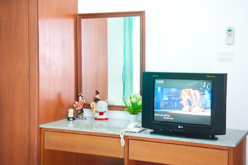 Golden House @ On-Nut Station Motel Bangkok Dış mekan fotoğraf
