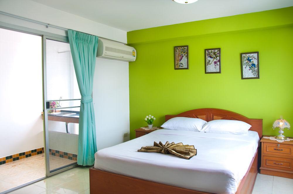 Golden House @ On-Nut Station Motel Bangkok Dış mekan fotoğraf