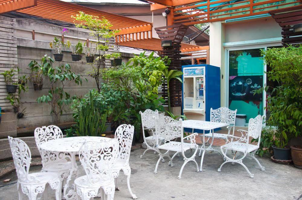 Golden House @ On-Nut Station Motel Bangkok Dış mekan fotoğraf
